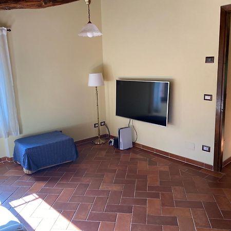 Rosa Di Maggio Apartment Pari ภายนอก รูปภาพ