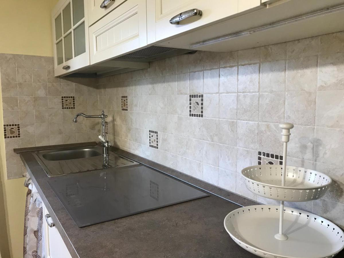 Rosa Di Maggio Apartment Pari ภายนอก รูปภาพ