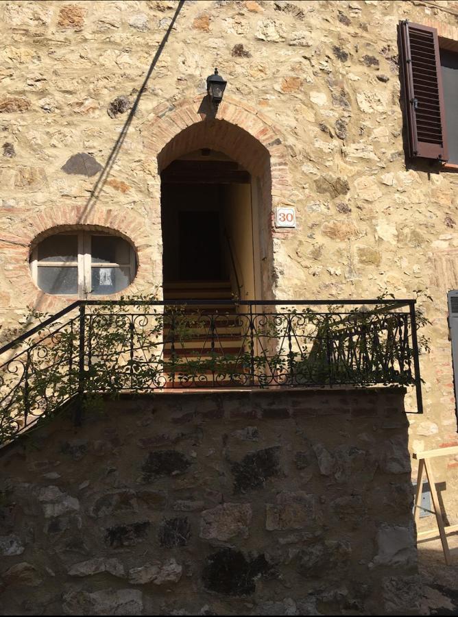 Rosa Di Maggio Apartment Pari ภายนอก รูปภาพ