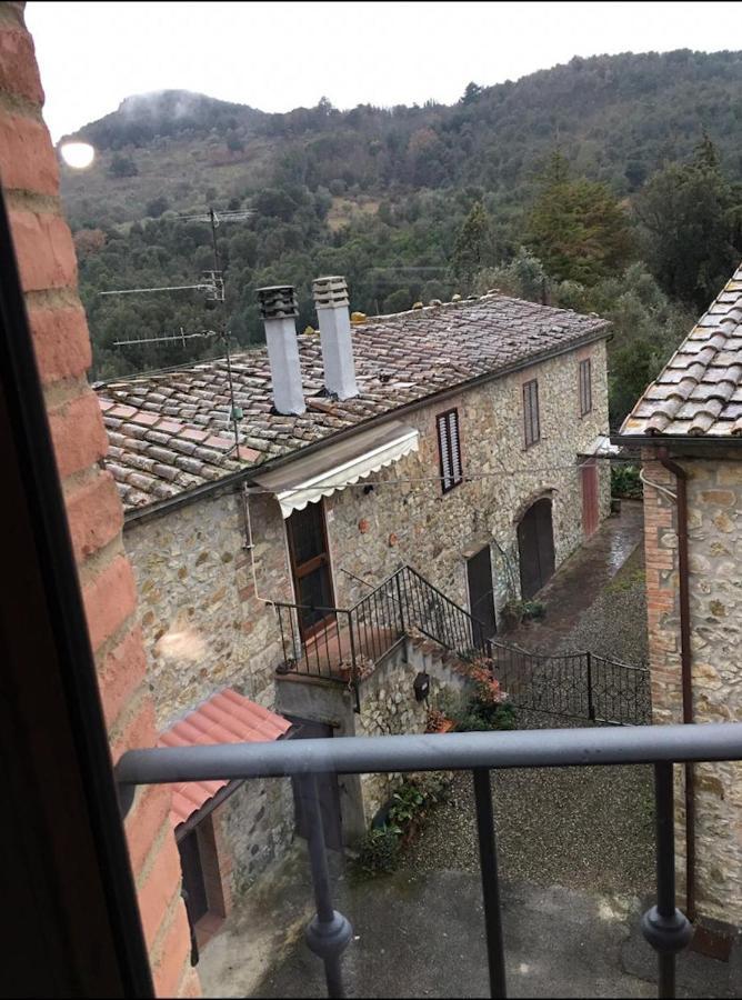 Rosa Di Maggio Apartment Pari ภายนอก รูปภาพ