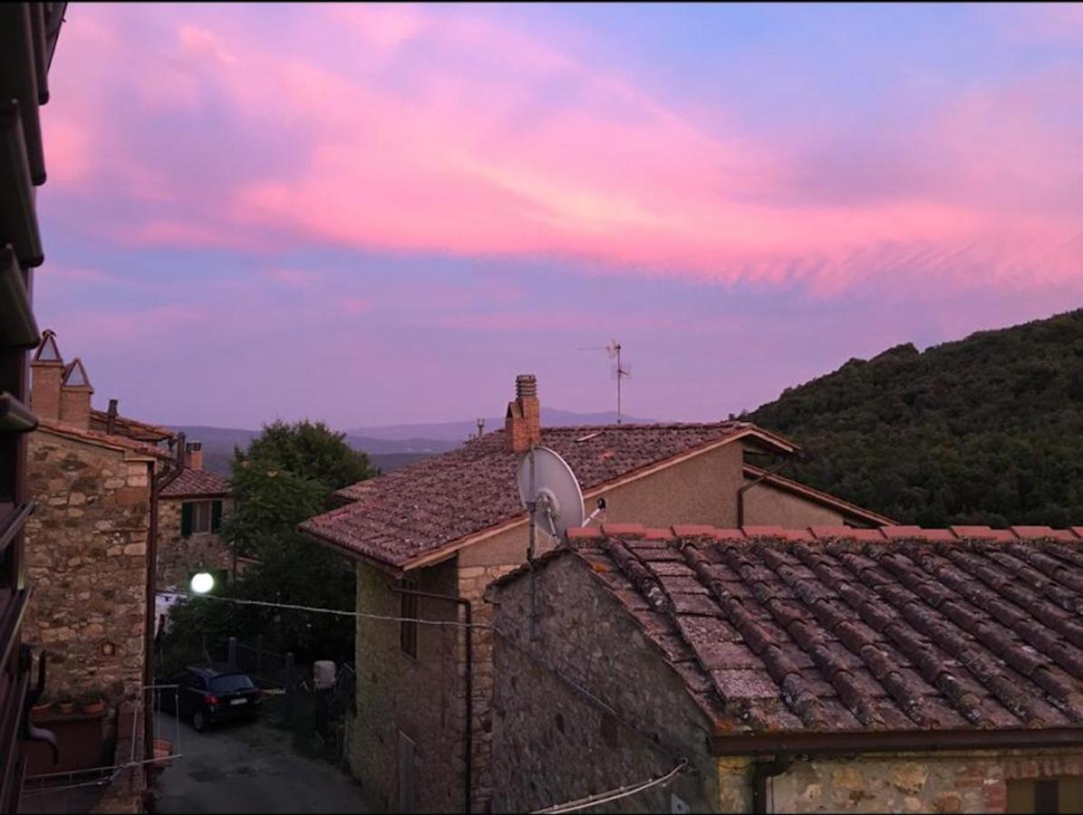 Rosa Di Maggio Apartment Pari ภายนอก รูปภาพ